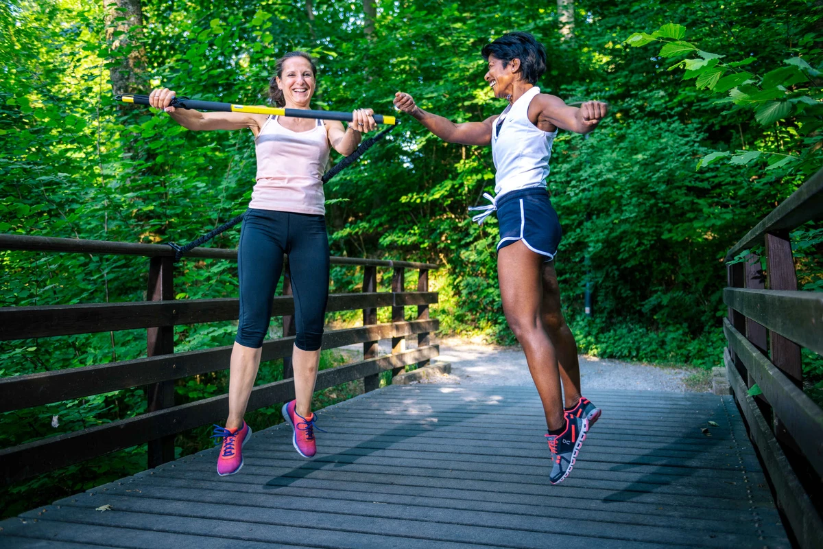Beckenbodenschw&auml;che Personaltraining bei Wechseljahren Frauenfitness ab 40 Berner Oberland R&uuml;ckentraining Berner Oberland Training f&uuml;r die K&ouml;rpermitte